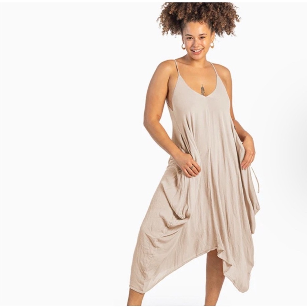 Elegant Beige Women's Dress